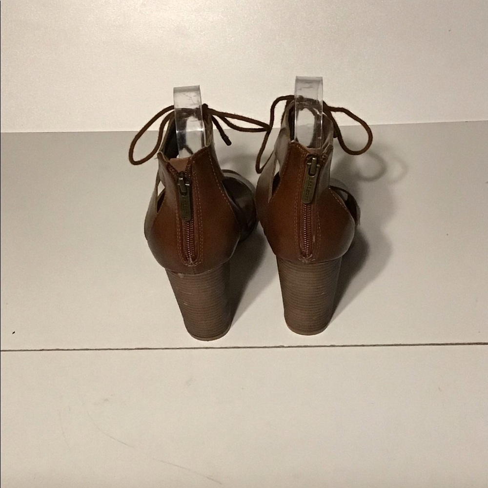 Inidigo rd. Strappy Heels - Picture 6 of 8